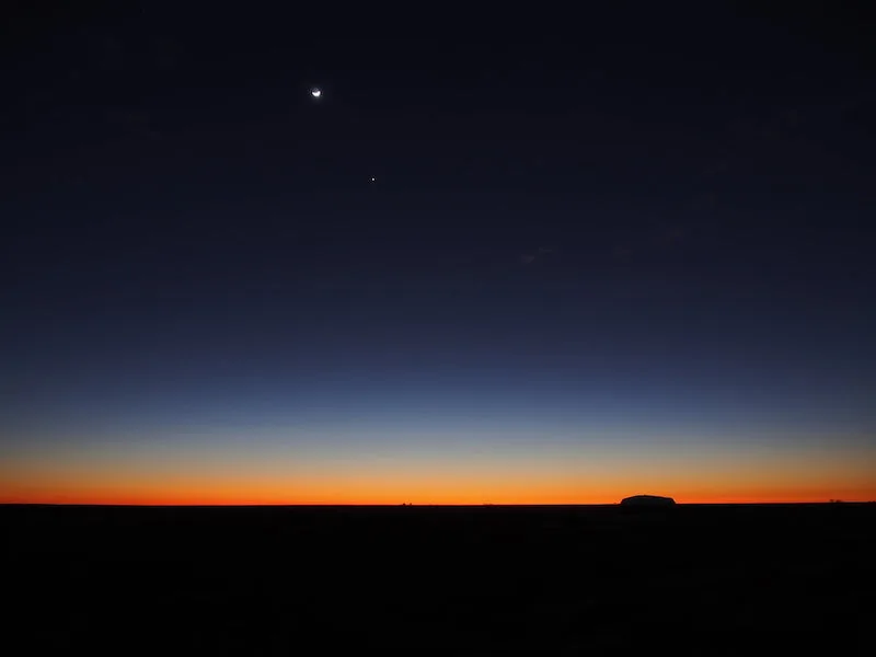 L'étoile du berger, Vénus, est également surnommée l'étoile du matin ou l'étoile du soir